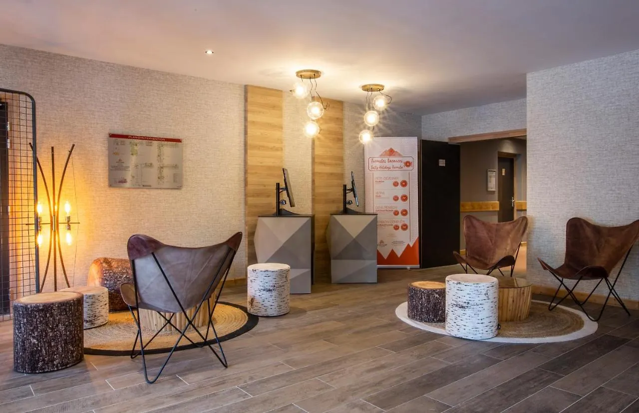 Hotel Base Camp Lodge - Bourg Saint Maurice 3*, Bourg-Saint-Maurice