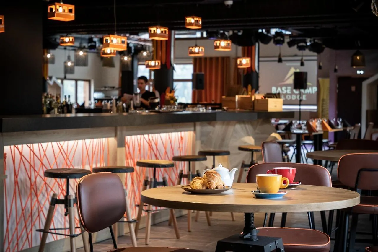 Hotel Base Camp Lodge - Bourg Saint Maurice
